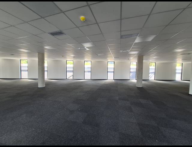 734M² OFFICE TO LET IN SANDTON CENTRAL